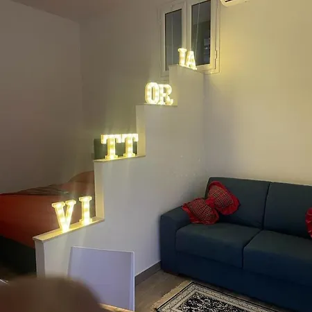 Vittoria * Neapol