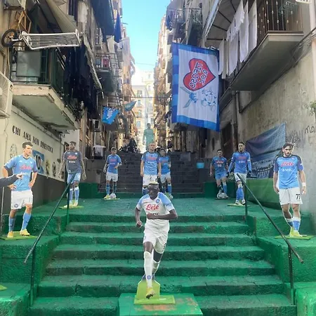 Vittoria * Neapol